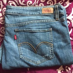 Pre-Owned Levi’s Superlow Bootcut Jeans 17M